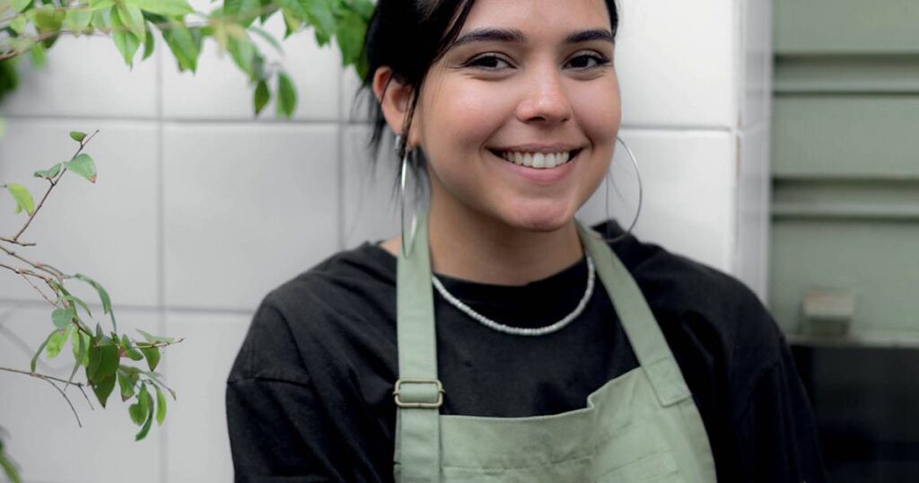 Chef brasileira Bia Salles assume confeitaria de renomado restaurante com três estrelas Michelin